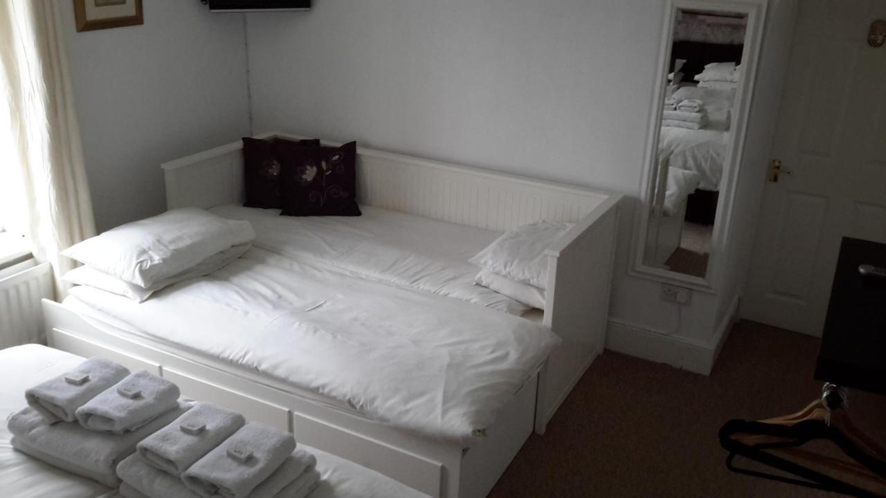 Bed and Breakfast The School House Warrington  Exterior foto